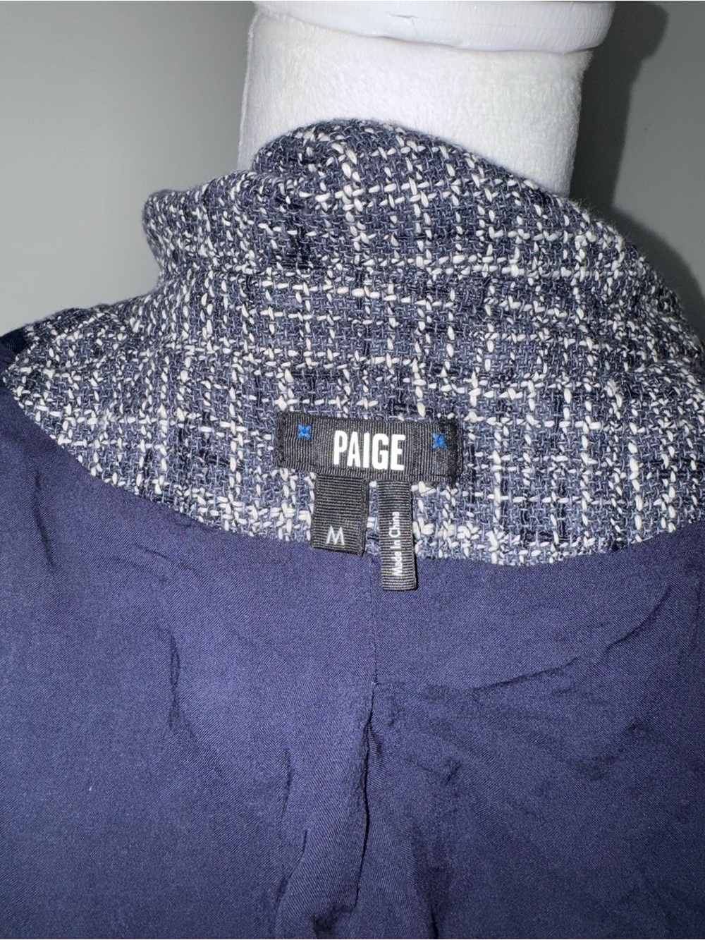 PAIGE Chelsee Puff-Sleeve Crop Blazer/Size Medium - Picture 7 of 10